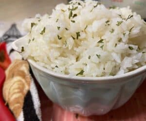 Instant Pot Jasmine Rice in a bowl on a kitchen counter